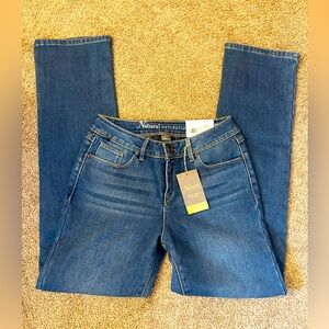 Natural Reflections Fleece Lined Denim Jeans. Size 2. Relaxed Straight Leg NWTs.